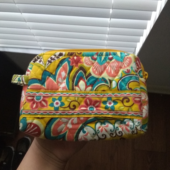 Vera bradley small pouch - Picture 1 of 4